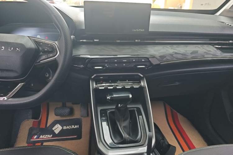 Used Baojun RS-3 2020 1.5L CVT Elite Version with 24-Hour Online Service Audio And AC Panel