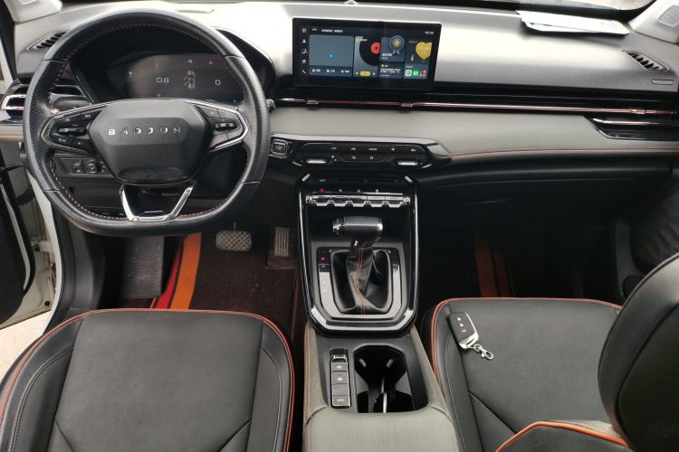 Used Baojun RS-3 2020 1.5L CVT 24-Hour Online Luxury Edition Center Console