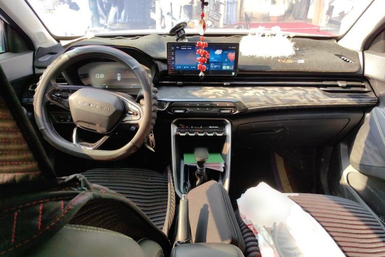 Used Baojun RS-3 2020 1.5L Manual Smart Elite Edition Center Console
