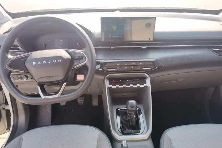 Used Baojun RS-3 2020 1.5L Manual Smart Comfort Edition Center Console