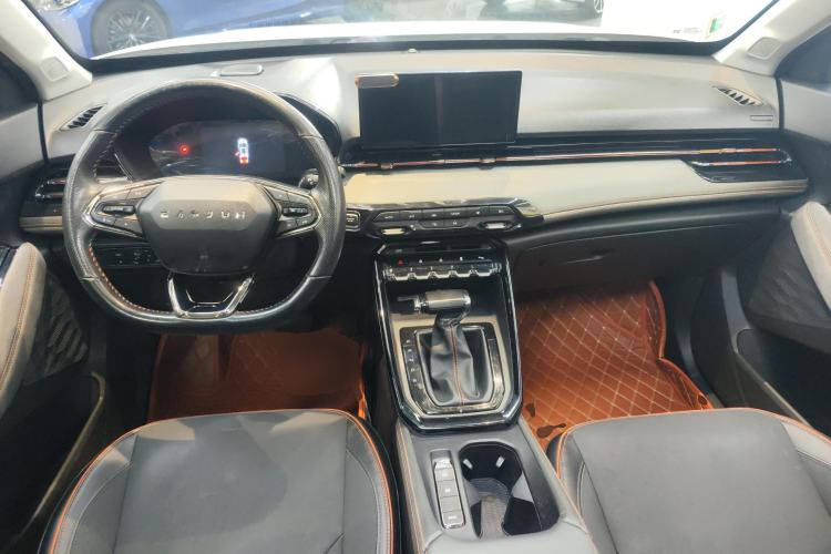Used Baojun RS-3 2020 1.5T CVT Smart Luxury Edition Center Console