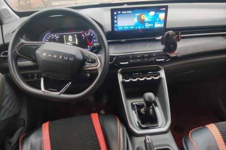 Used Baojun RS-3 2020 1.5L Manual Smart Comfort Edition Center Console