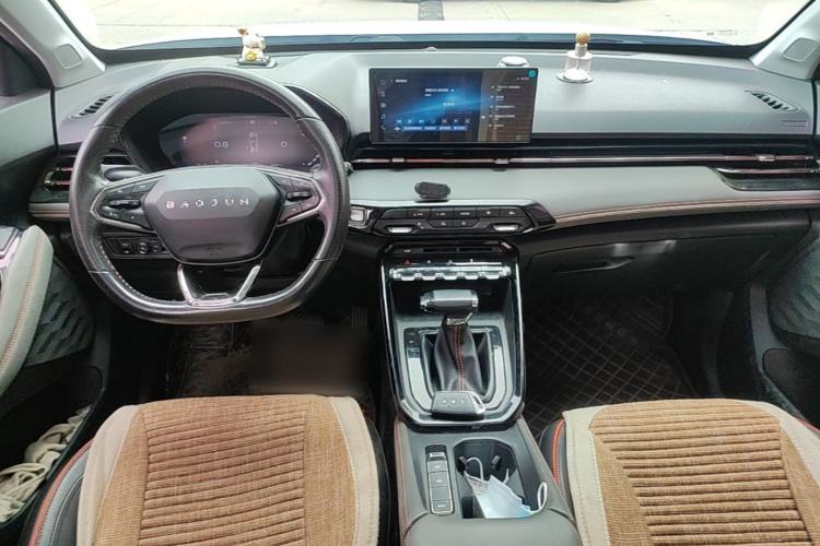 Used Baojun RS-3 2020 1.5L CVT 24-Hour Online Luxury Edition Center Console