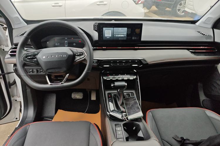 Used Baojun RS-3 2020 1.5L CVT 24-Hour Online Luxury Edition Center Console