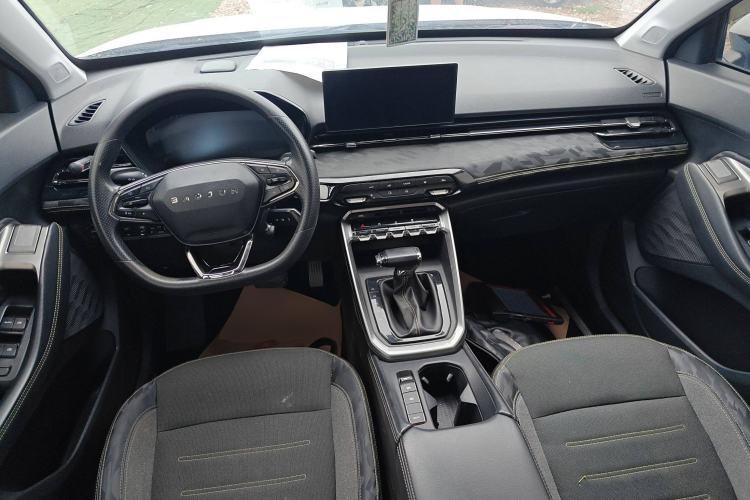Used Baojun RS-3 2020 1.5L CVT Smart Elite Edition Center Console