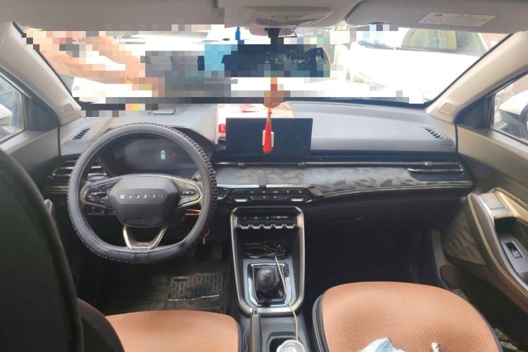 Used Baojun RS-3 2020 1.5L Manual Elite Version with 24-Hour Online Service Center Console