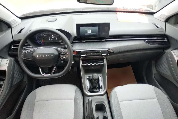 Used Baojun RS-3 2020 1.5L Manual Smart Comfort Edition Center Console
