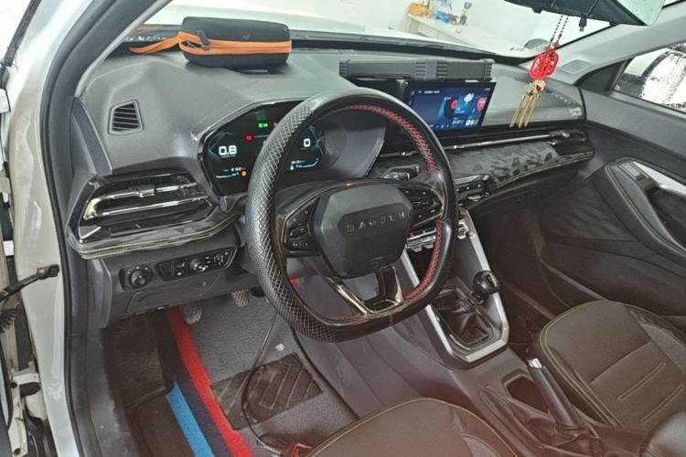 Used Baojun RS-3 2020 1.5L Manual Smart Elite Edition Center Console