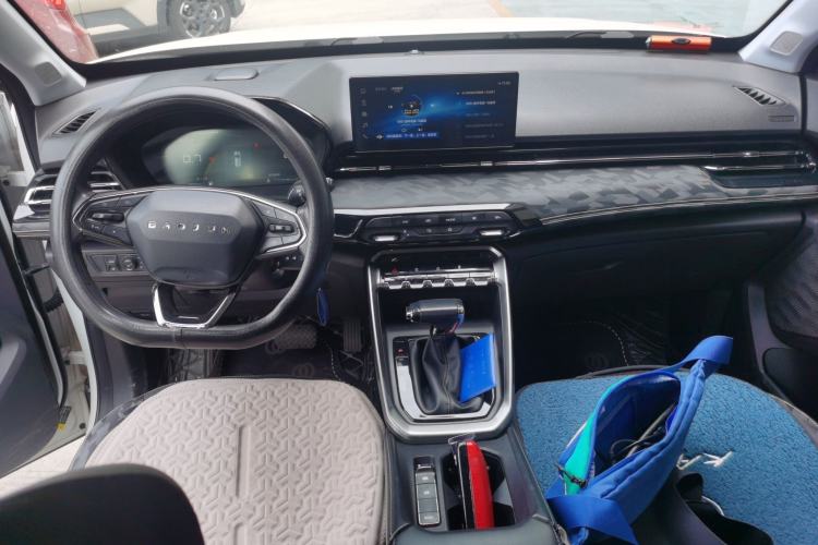 Used Baojun RS-3 2020 1.5T CVT Smart Elite Edition Center Console