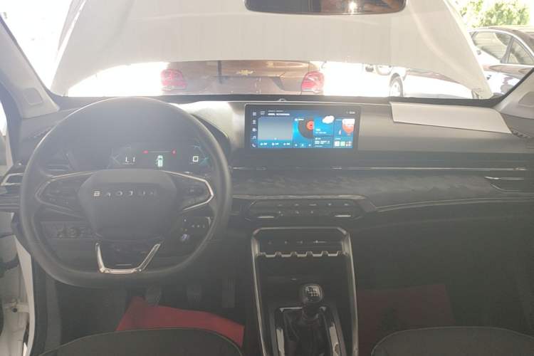 Used Baojun RS-3 2020 1.5L Manual Smart Elite Edition Center Console