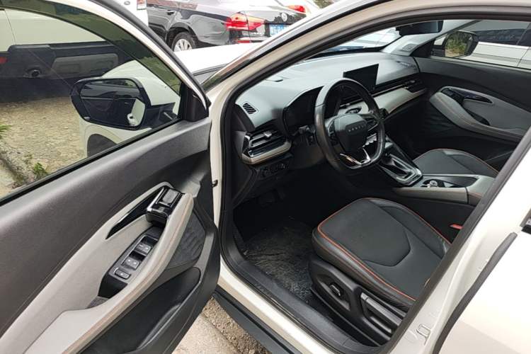 Used Baojun RS-3 2020 1.5L CVT 24-Hour Online Luxury Edition Driver Seat