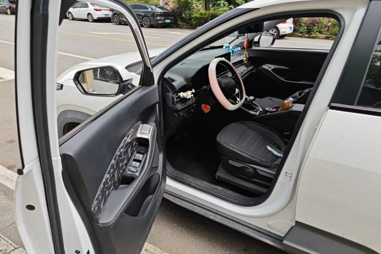Used Baojun RS-3 2020 1.5L CVT Smart Elite Edition Driver Seat