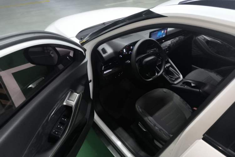 Used Baojun RS-3 2020 1.5T CVT Smart Elite Edition Driver Seat