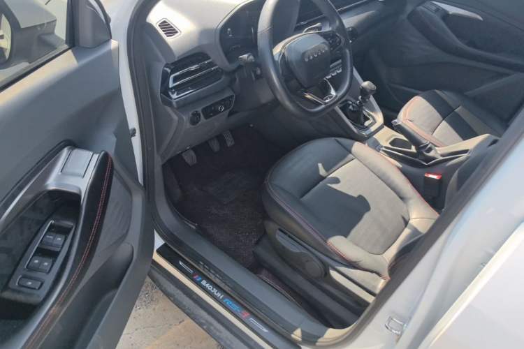 Used Baojun RS-3 2020 1.5L Manual Smart Comfort Edition Driver Seat