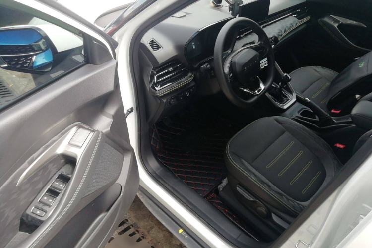 Used Baojun RS-3 2020 1.5L Manual Elite Version with 24-Hour Online Service Driver Seat