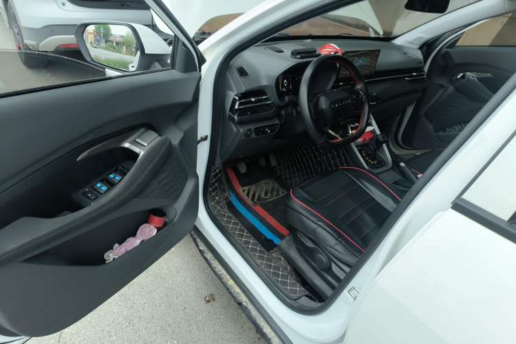 Used Baojun RS-3 2020 1.5L Manual Smart Comfort Edition Driver Seat
