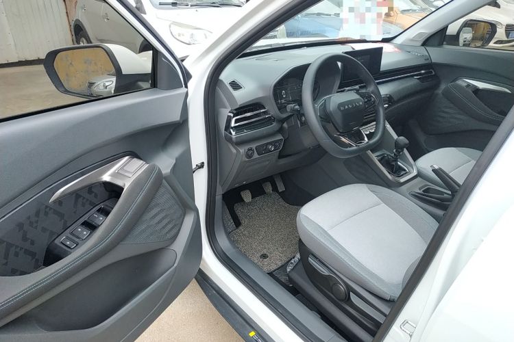 Used Baojun RS-3 2020 1.5L Manual Smart Comfort Edition Driver Seat