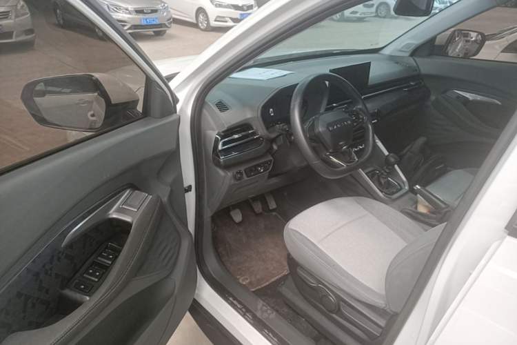 Used Baojun RS-3 2020 1.5L Manual Smart Comfort Edition Driver Seat