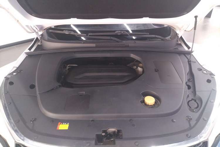 Used Baojun RS-3 2020 1.5L CVT 24-Hour Online Luxury Edition Engine Bay