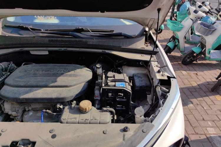 Used Baojun RS-3 2020 1.5L Manual Smart Elite Edition Engine Bay Left