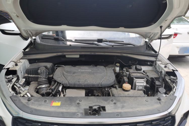 Used Baojun RS-3 2020 1.5T CVT Smart Elite Edition Engine Bay