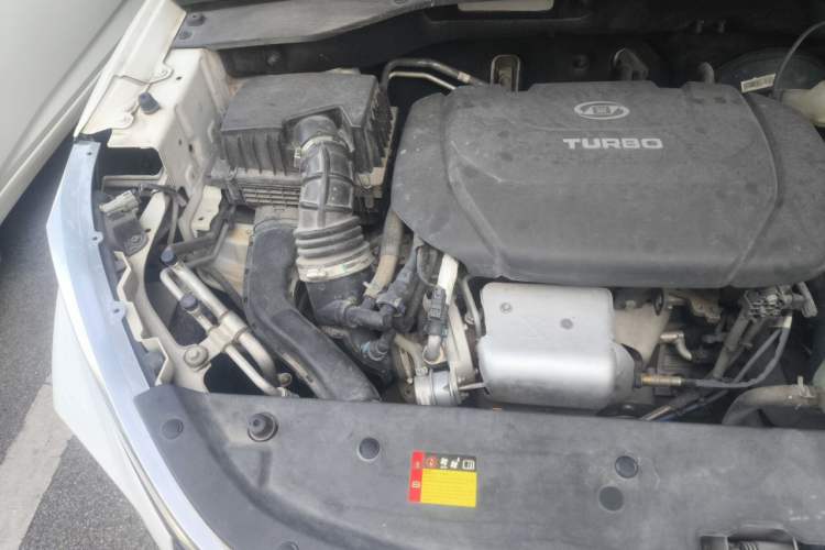 Used Baojun RS-3 2020 1.5T CVT Smart Elite Edition Engine Bay Right