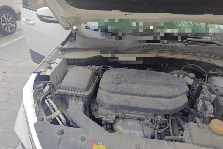 Used Baojun RS-3 2020 1.5L Manual Elite Version with 24-Hour Online Service Engine Bay Right
