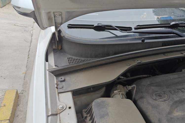 Used Baojun RS-3 2020 1.5L Manual Smart Elite Edition Engine Bay Right