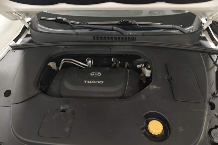 Used Baojun RS-3 2020 1.5T CVT Smart Luxury Edition Engine Bay