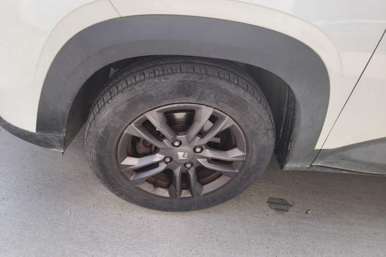 Used Baojun RS-3 2020 1.5L Manual Smart Elite Edition Exterior 4