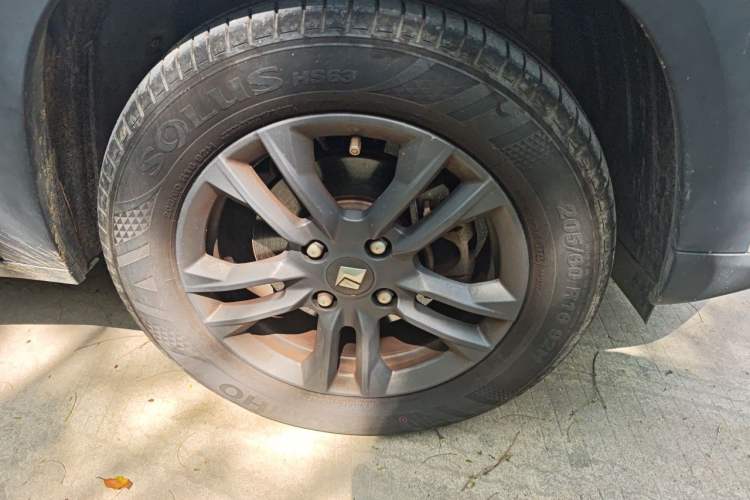 Used Baojun RS-3 2020 1.5L Manual Smart Elite Edition Exterior 7