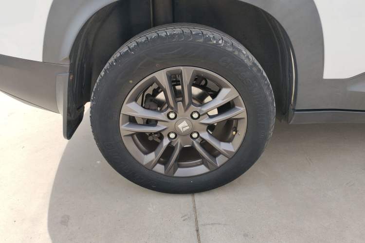 Used Baojun RS-3 2020 1.5L Manual Smart Elite Edition Exterior 8