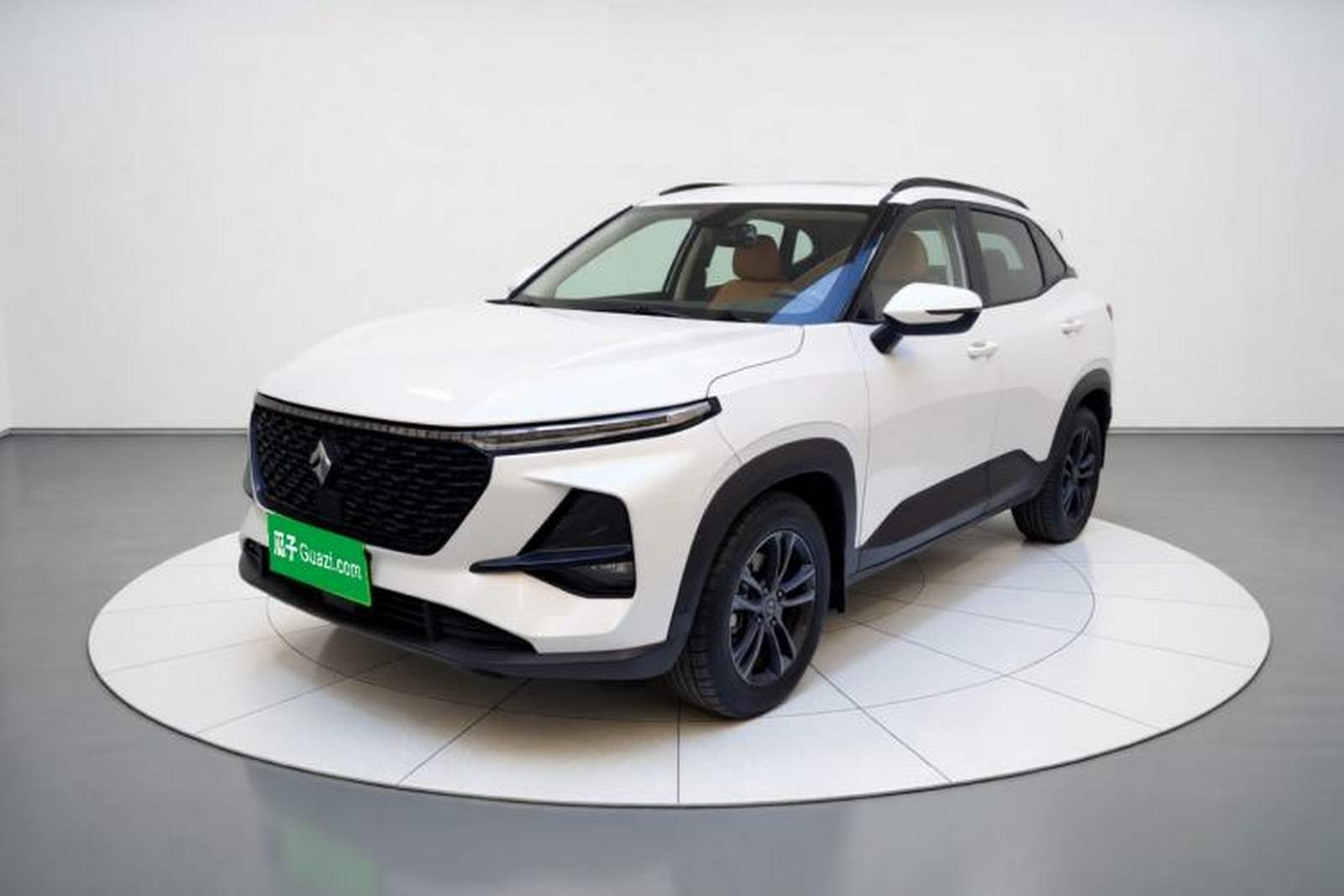 Фото Baojun с площадки