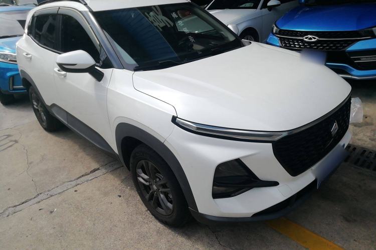 Used Baojun RS-3 2020 1.5L Manual Elite Version with 24-Hour Online Service Front Right 45 Deg
