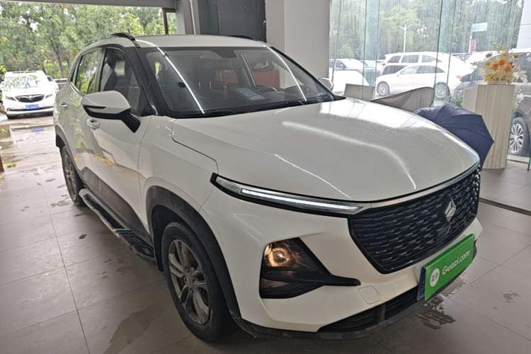Used Baojun RS-3 2020 1.5L Manual Smart Elite Edition Front Right 45 Deg
