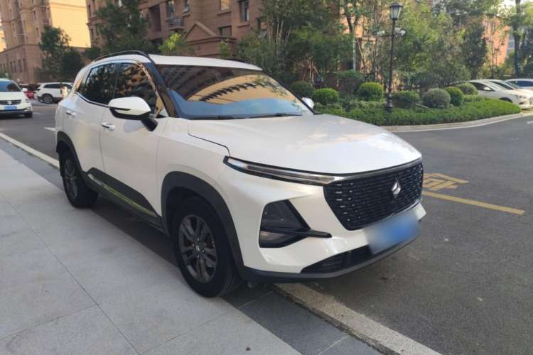 Used Baojun RS-3 2020 1.5L CVT 24-Hour Online Luxury Edition Front Right 45 Deg