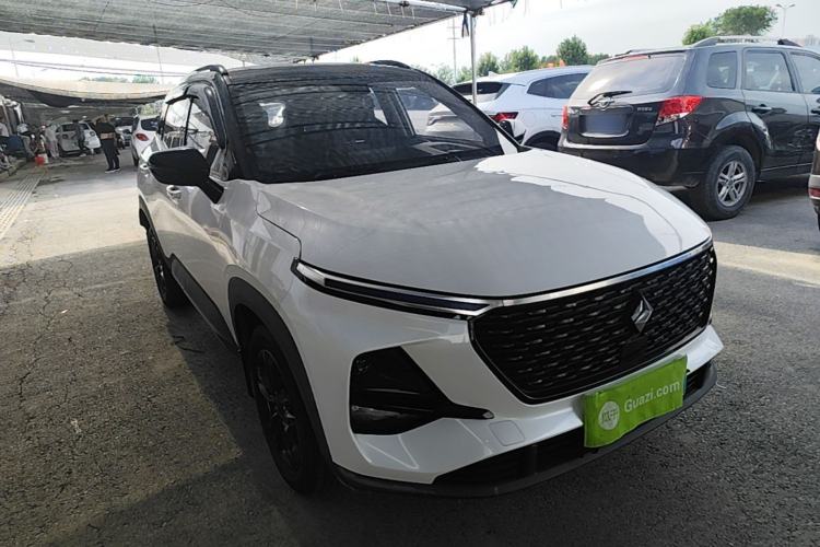 Used Baojun RS-3 2020 1.5L Manual 24-Hour Online Luxury Version Front Right 45 Deg