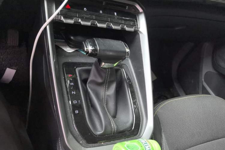 Used Baojun RS-3 2020 1.5T CVT Smart Elite Edition Gear Lever