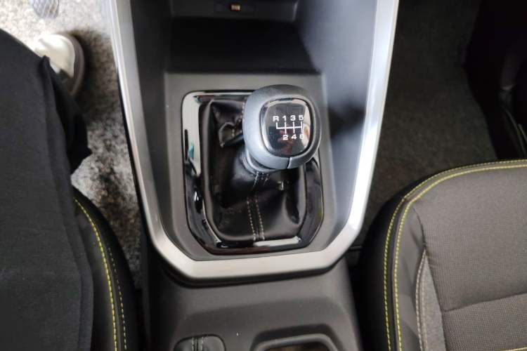 Used Baojun RS-3 2020 1.5L Manual Smart Elite Edition Gear Lever
