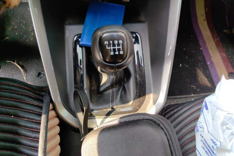 Used Baojun RS-3 2020 1.5L Manual Smart Elite Edition Gear Lever
