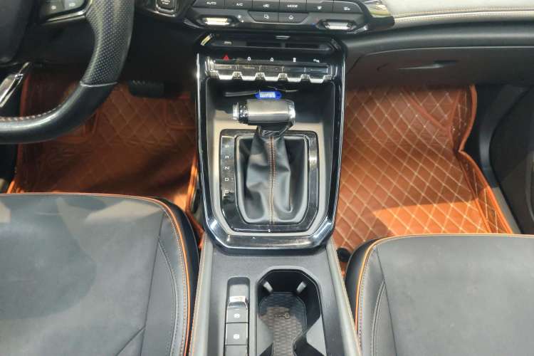 Used Baojun RS-3 2020 1.5T CVT Smart Luxury Edition Gear Lever