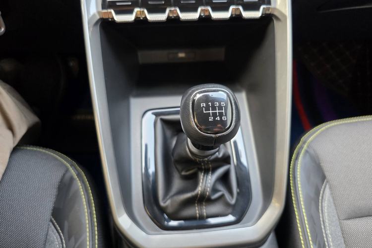 Used Baojun RS-3 2020 1.5L Manual Smart Elite Edition Gear Lever