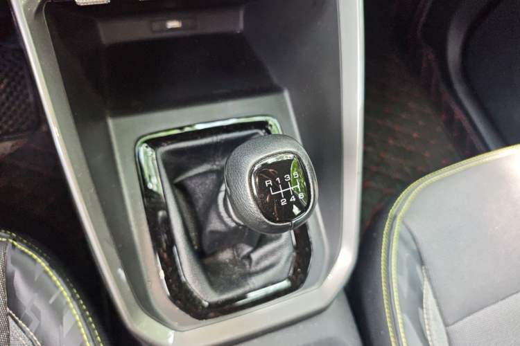 Used Baojun RS-3 2020 1.5L Manual Smart Elite Edition Gear Lever