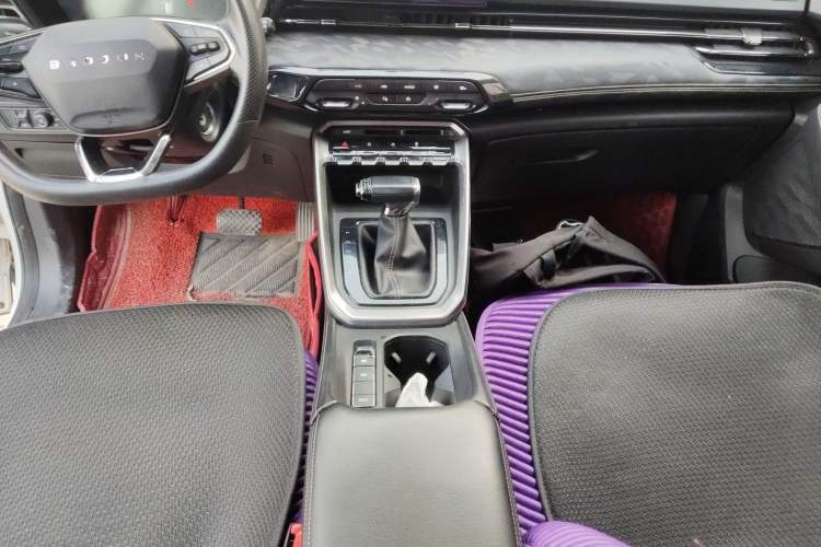 Used Baojun RS-3 2020 1.5L CVT Elite Version with 24-Hour Online Service Gear Lever