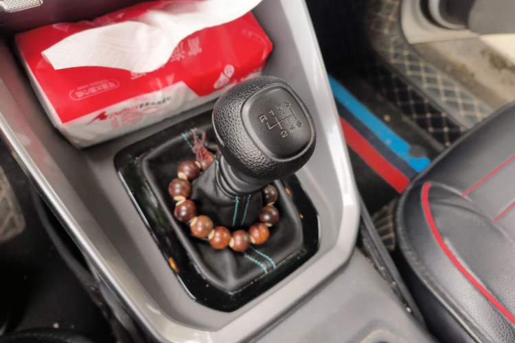 Used Baojun RS-3 2020 1.5L Manual Smart Comfort Edition Gear Lever