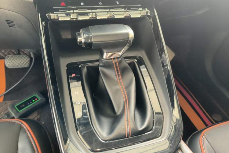 Used Baojun RS-3 2020 1.5L CVT 24-Hour Online Luxury Edition Gear Lever