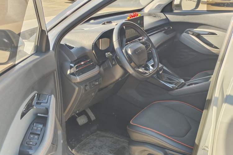 Used Baojun RS-3 2020 1.5L CVT 24-Hour Online Luxury Edition Interior 1