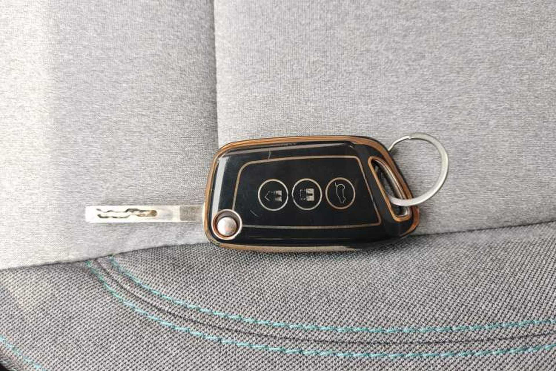 Used Baojun RS-3 2020 1.5L Manual Smart Elite Edition Interior 1