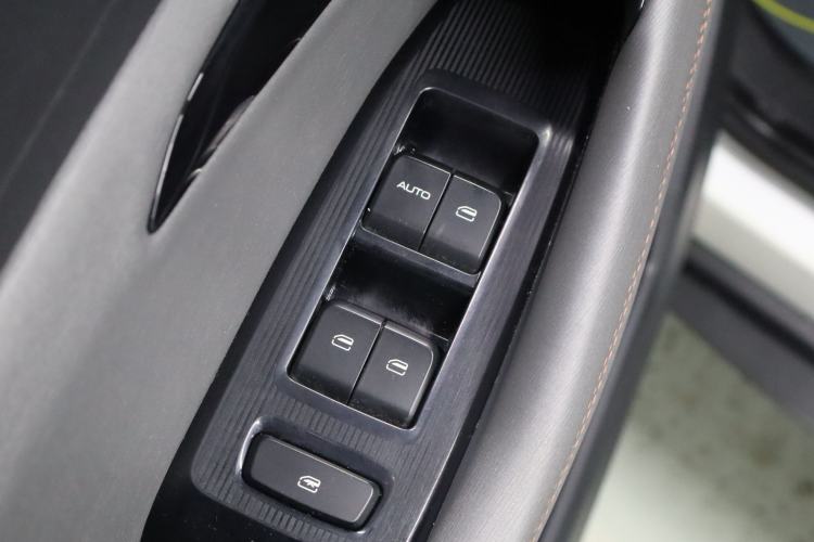 Used Baojun RS-3 2020 1.5L Manual 24-Hour Online Luxury Version Interior 10