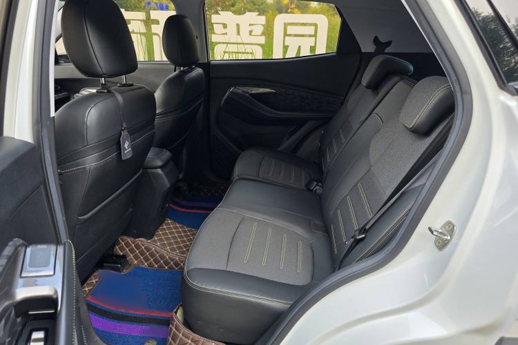 Used Baojun RS-3 2020 1.5L Manual Smart Elite Edition Interior 2